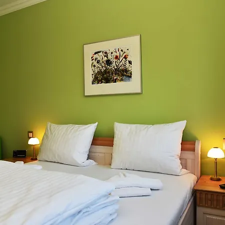 Logierhaus Friedrich -ferienwohnung Gödeke Michels - 1.reihe Apartment Ostseeheilbad Zingst