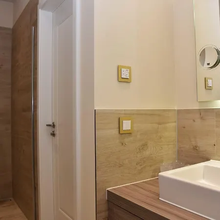 Apartment Logierhaus Friedrich -ferienwohnung Gödeke Michels - 1.reihe Ostseeheilbad Zingst